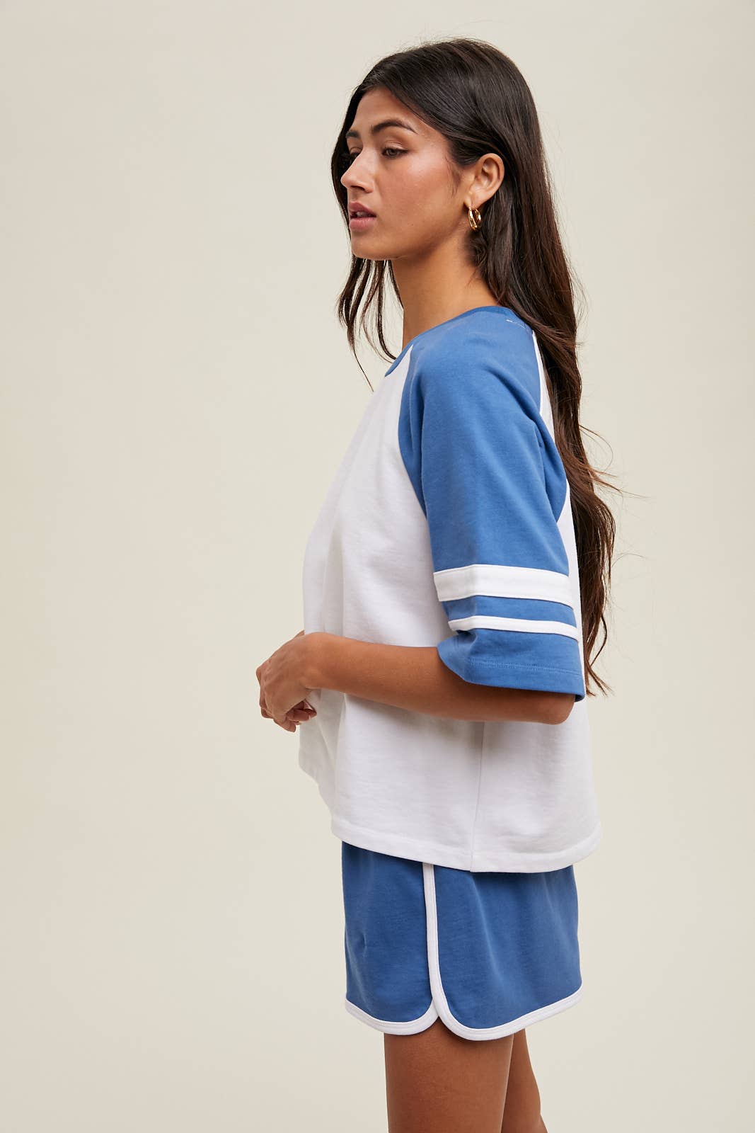 White & Blue Contrast Drop-Shoulder Top & Shorts Set