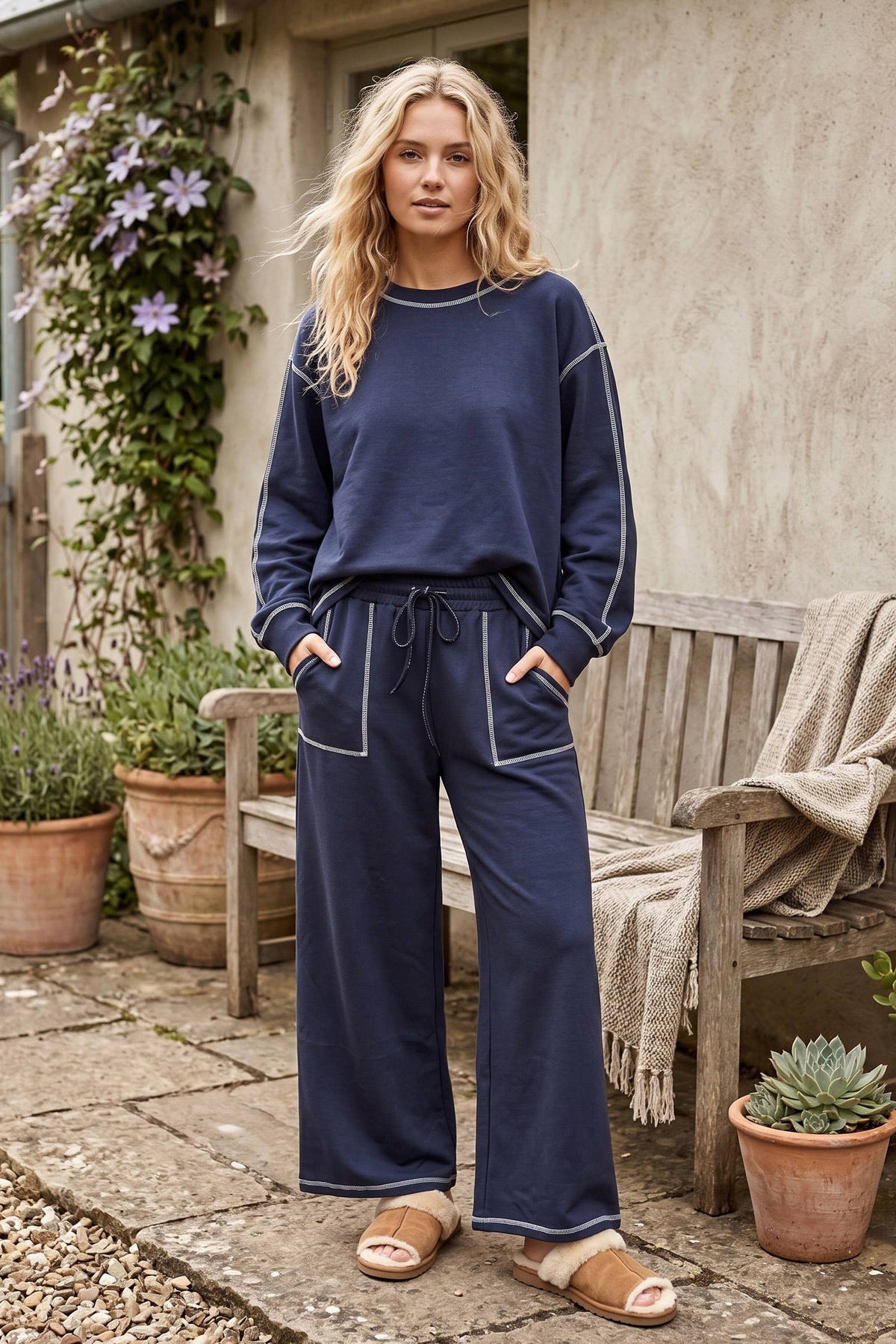 Scuba Contrast-Stitch Pullover & Wide-Leg Pants Set - Black