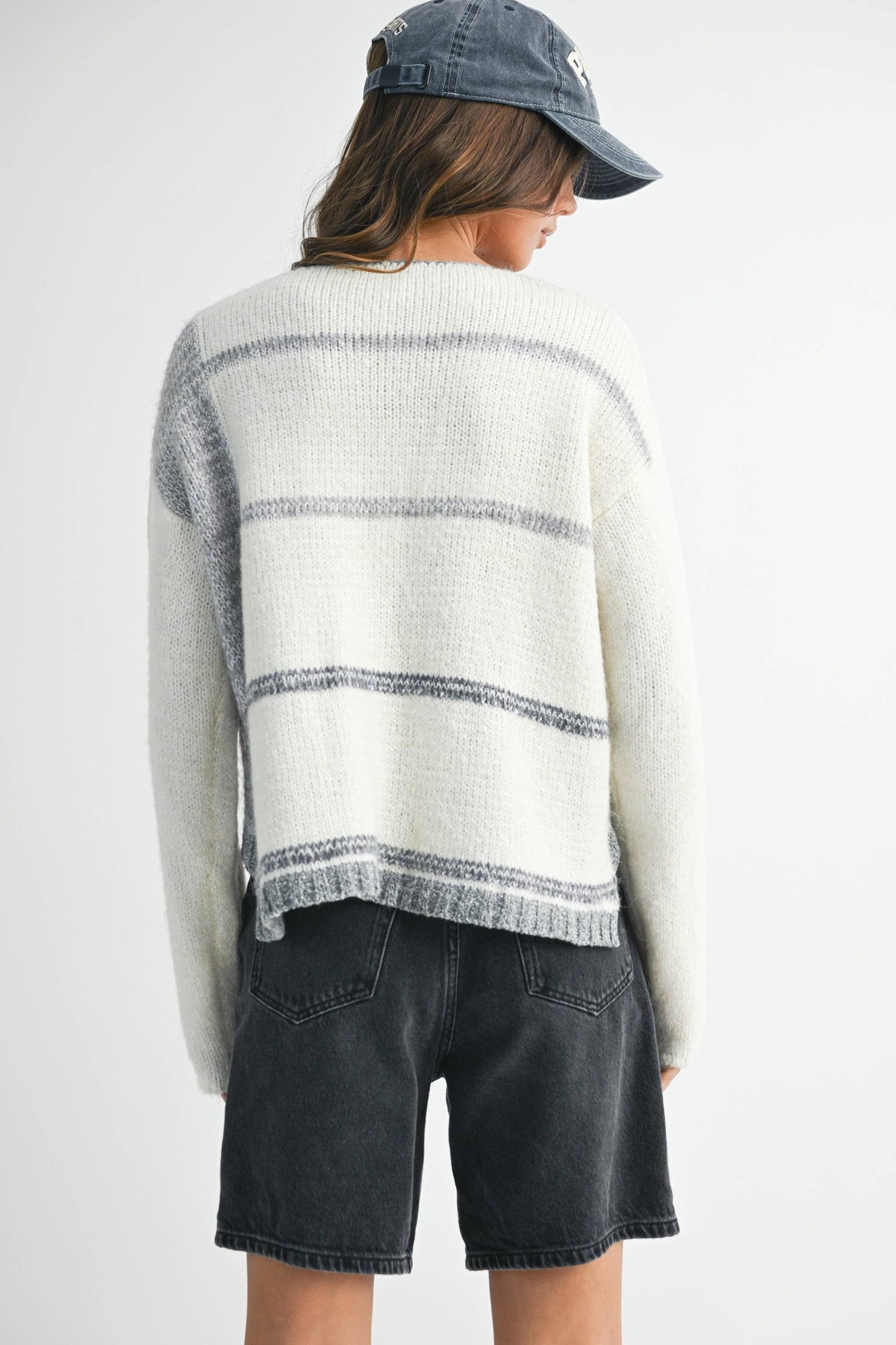 AEMI + CO Mona Striped Knit Pullover Sweater - White/Gray