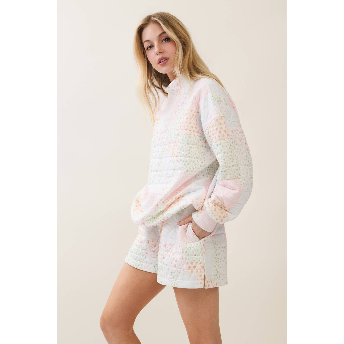Veveret Pink Patchwork Quilted Mock Neck Pullover