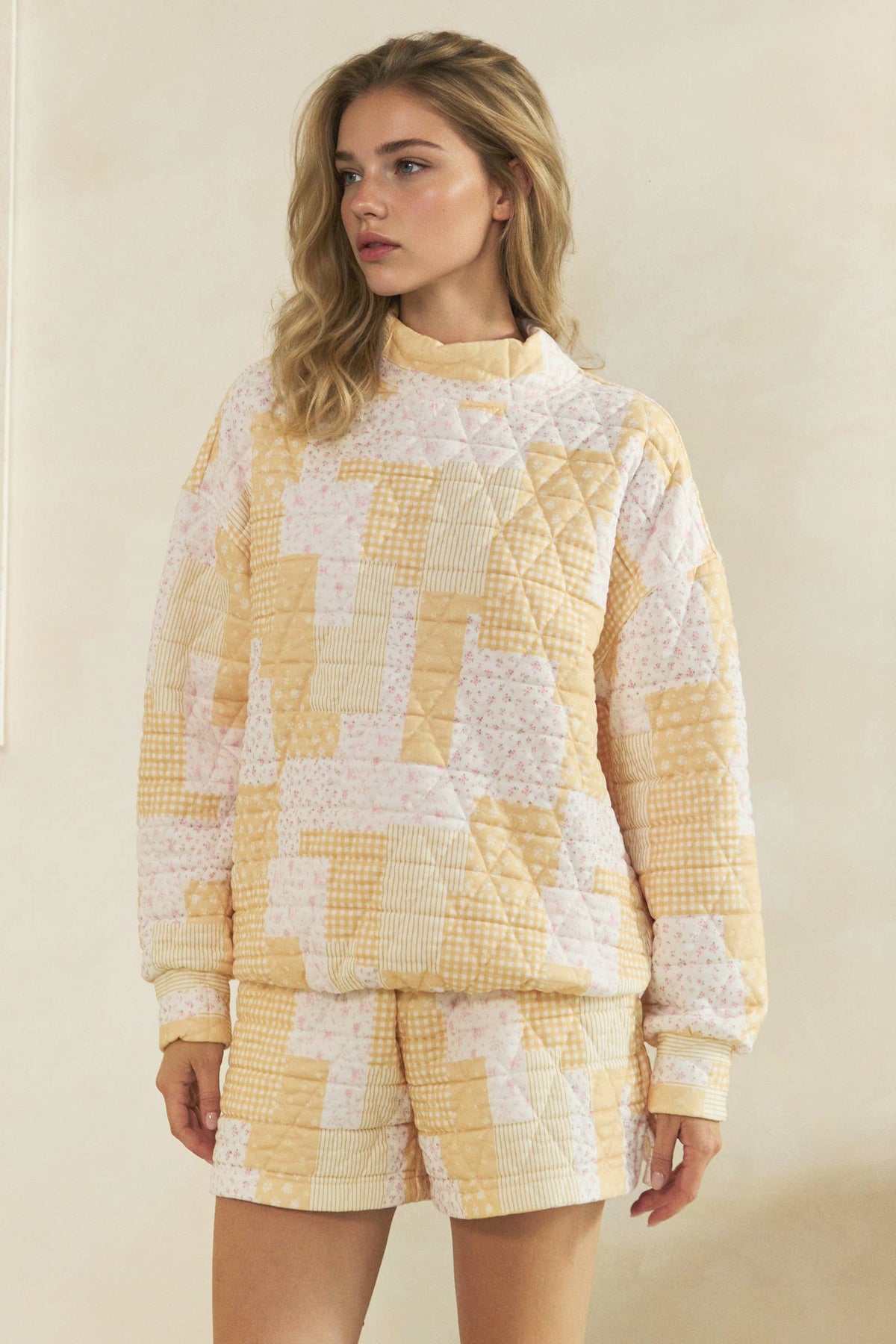 Veveret Pink Patchwork Quilted Mock Neck Pullover