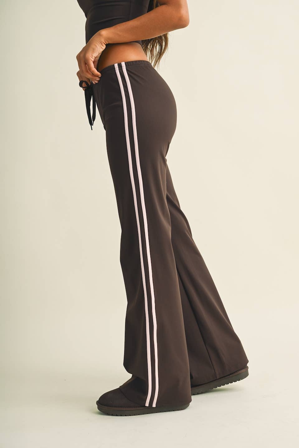 GLOWIE Side Stripe Low-Rise Straight-Leg Pants - Dark Chocolate
