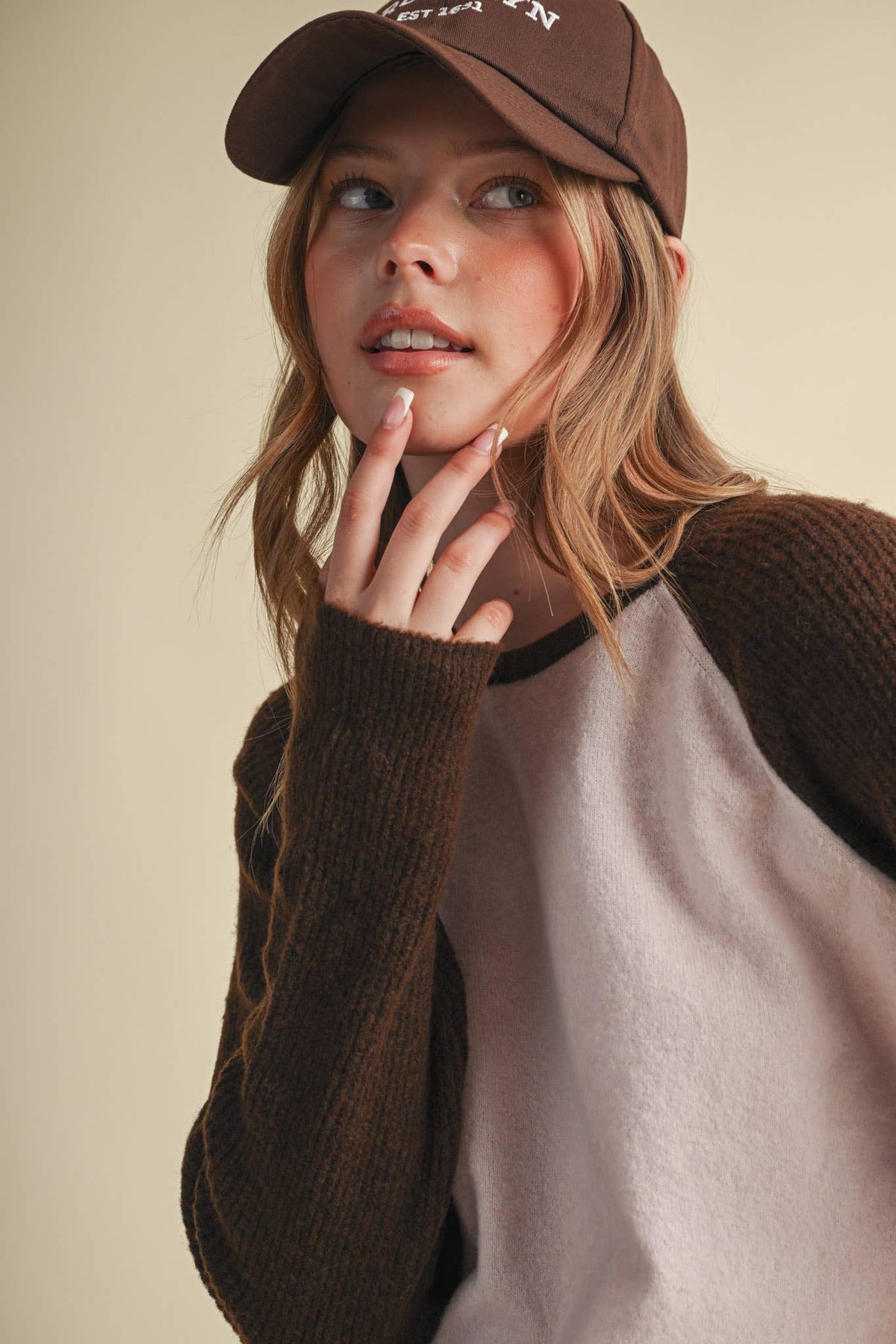 &MERCI Blue/White Sweater Knit Raglan Baseball Tee