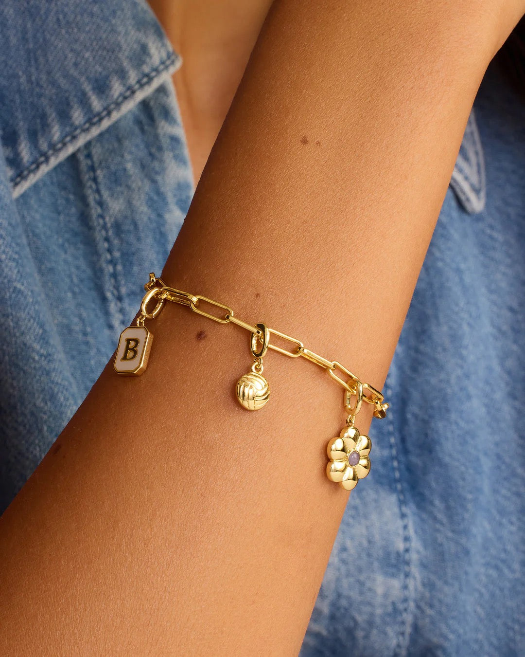 Gorjana Varsity Parker Volleyball Charm - Gold
