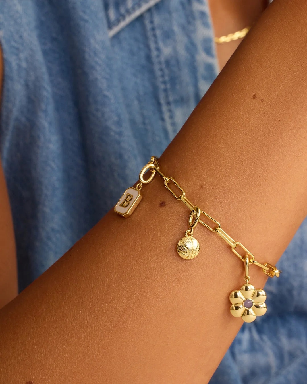 Gorjana Varsity Parker Basketball Charm - Gold