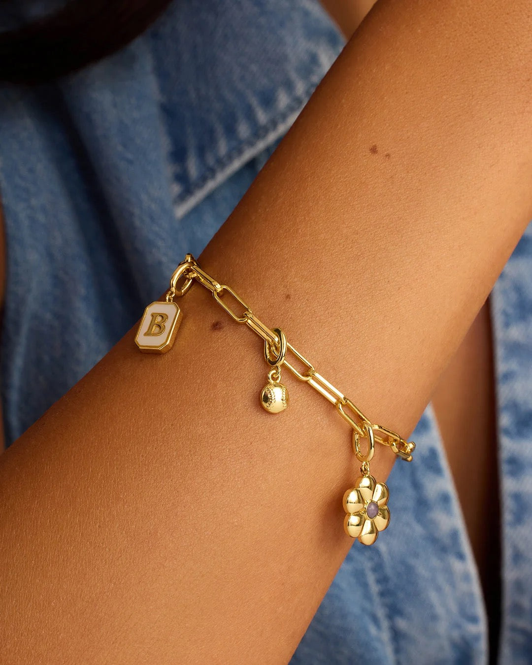 Gorjana Varsity Parker Baseball Charm - Gold