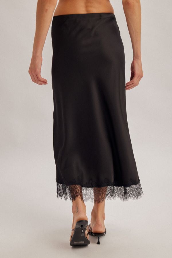 Elasticated Waist Lace Hem Detail Satin Midi Skirt