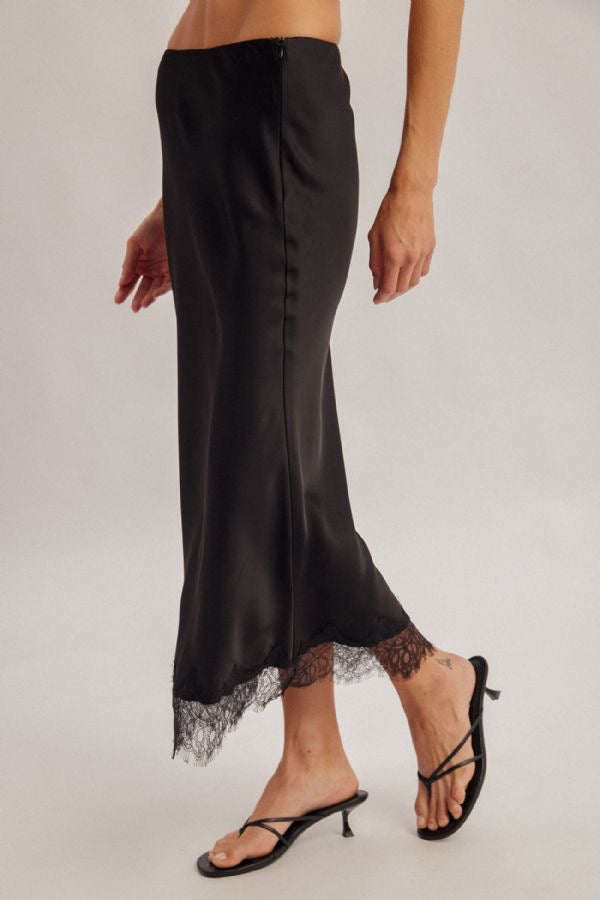 Elasticated Waist Lace Hem Detail Satin Midi Skirt
