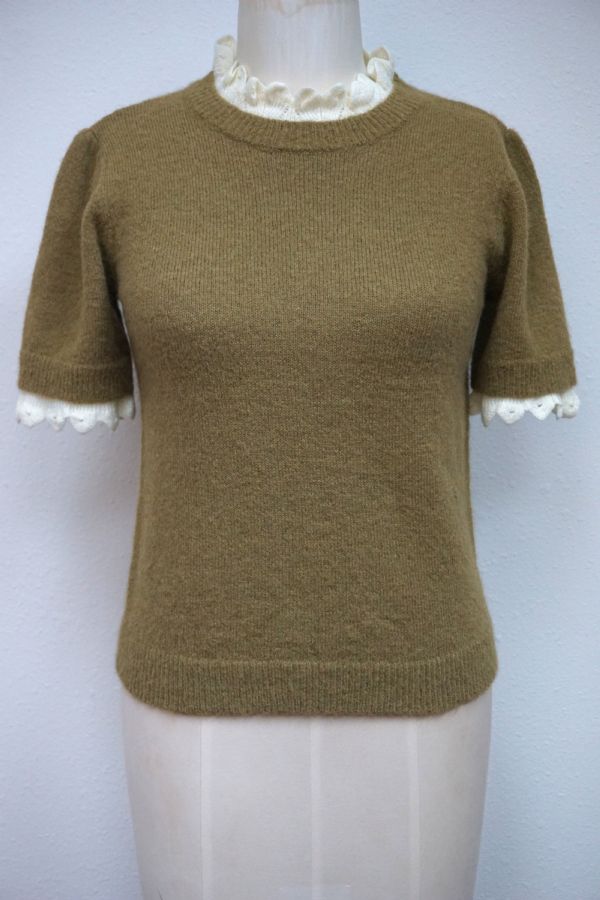Lace Inserted Edge Light Weight Half Sleeve Sweater