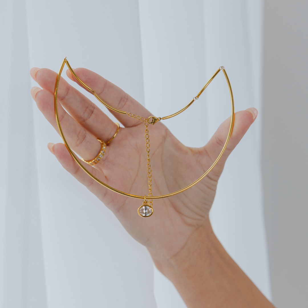 Brenda Grands 18K Gold Oval Cubic Zirconia Collar Necklace
