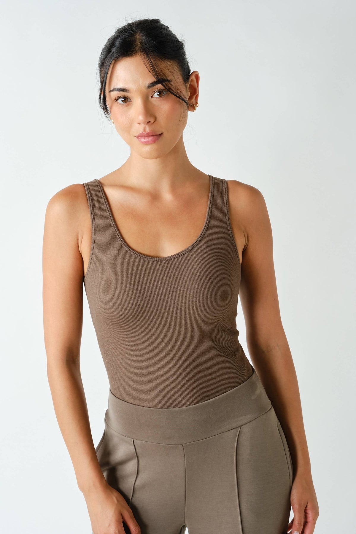Mono B Classic Seamless Ribbed Tank Top