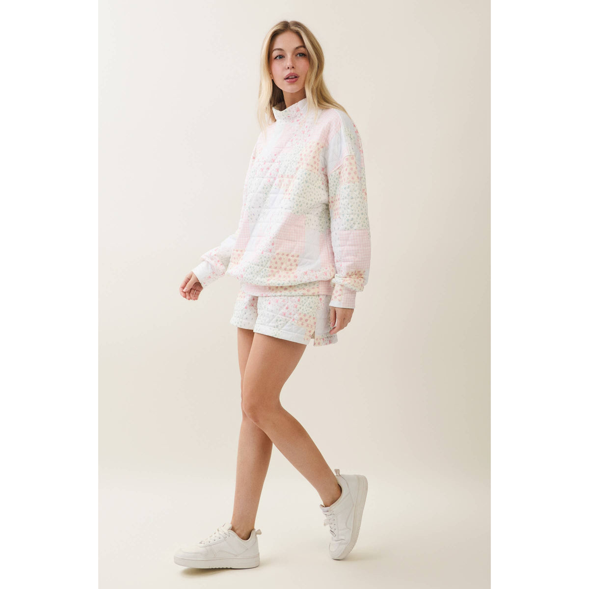 Veveret Pink Patchwork Quilted Mock Neck Pullover