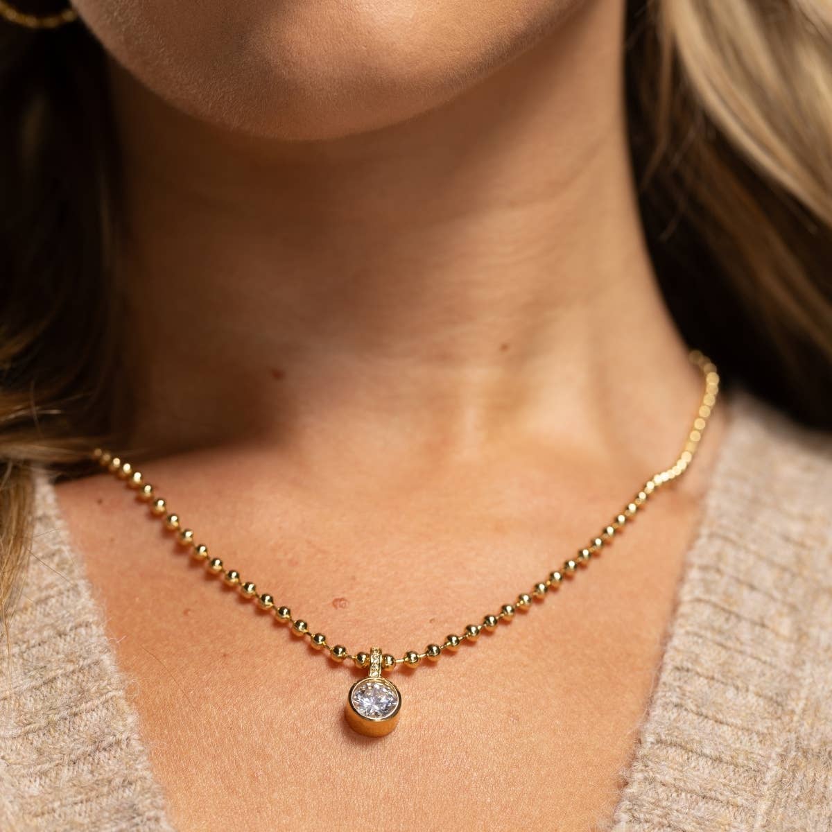 Splendid Iris Bold in Style Gold CZ Pendant Necklace