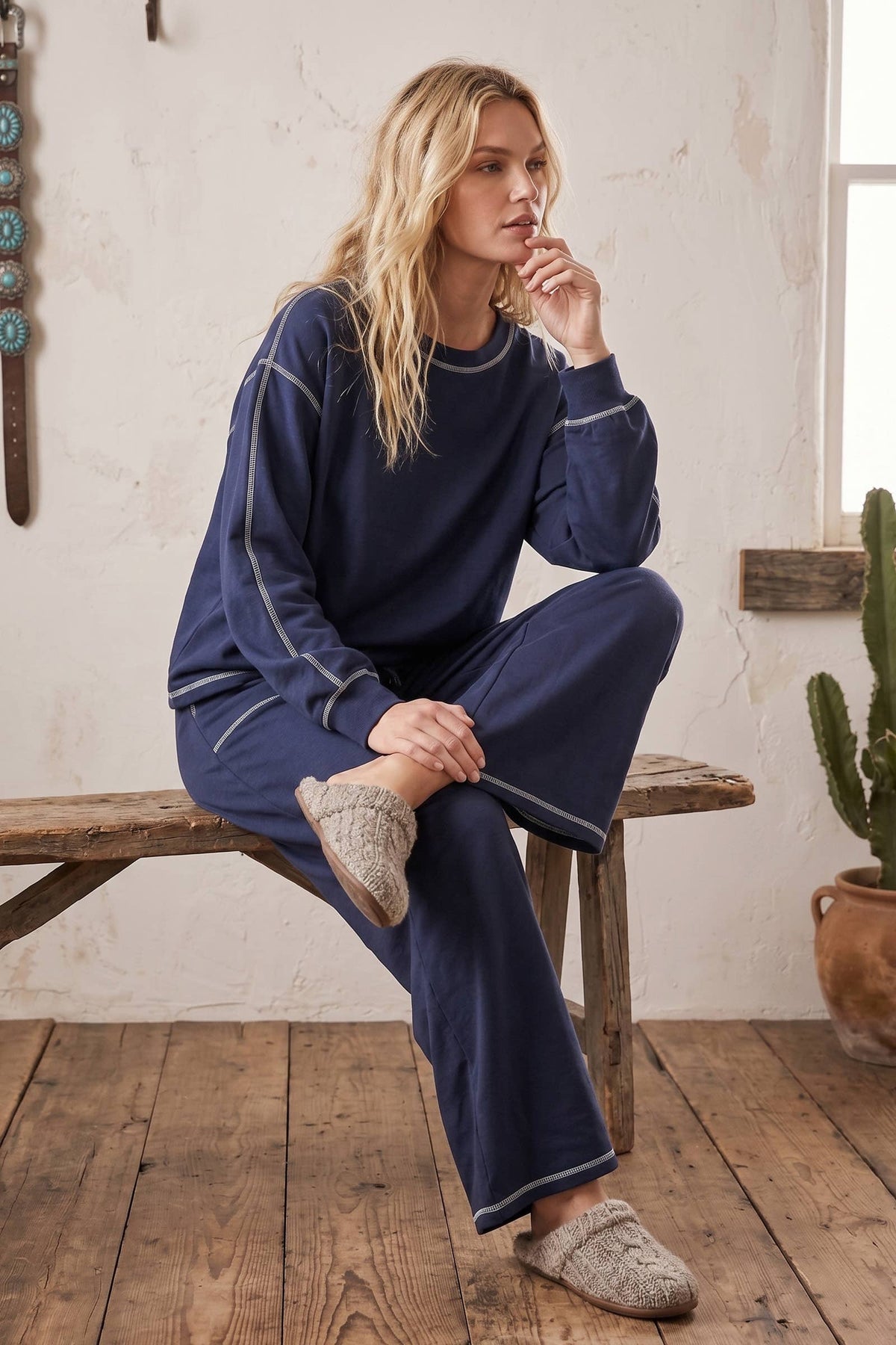 Scuba Contrast-Stitch Pullover & Wide-Leg Pants Set - Black