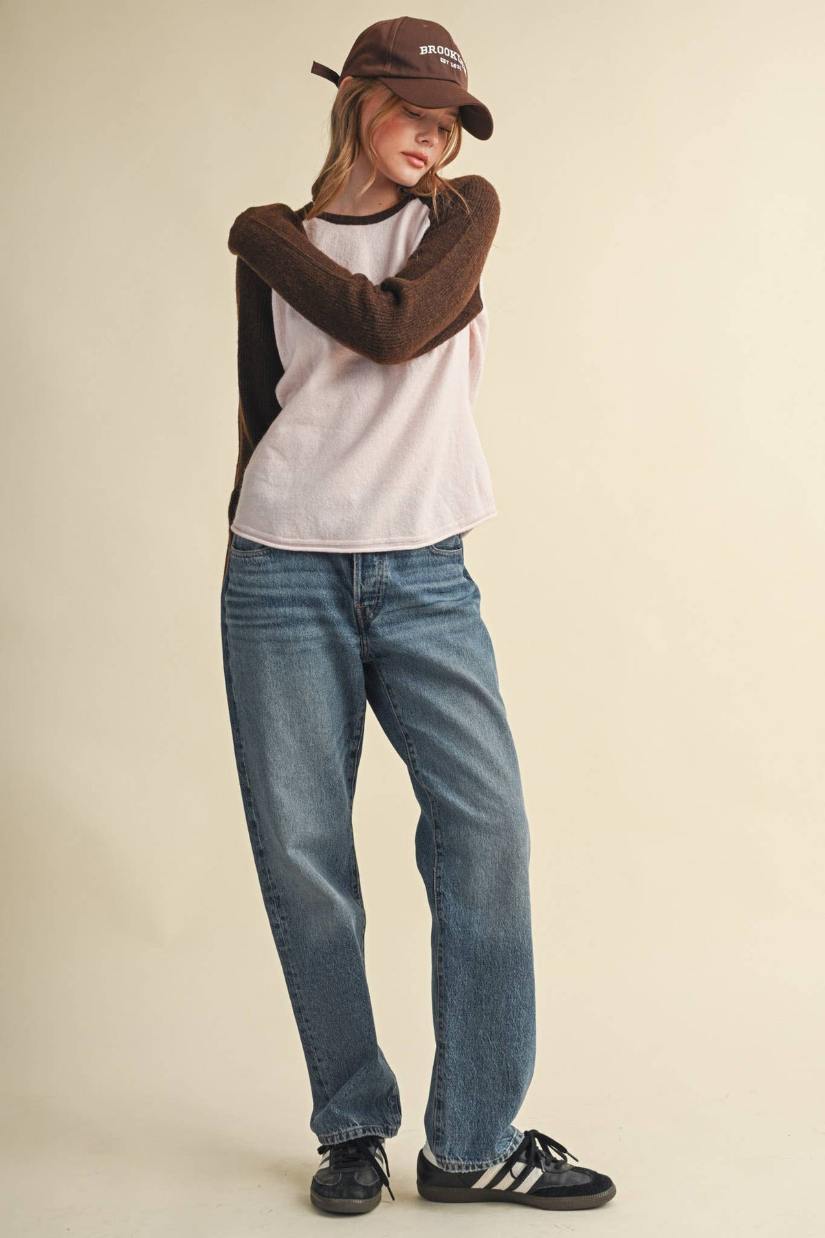 &MERCI Blue/White Sweater Knit Raglan Baseball Tee